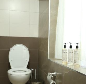 Qeparoi i Siperm Hotel | Te Rrapi Rooms