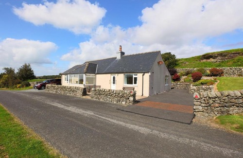 Newton Stewart House | Teapot Cottage