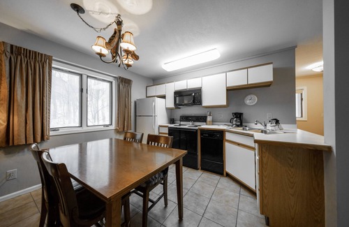 Cable Condo | Telemark Northwoods Lodging