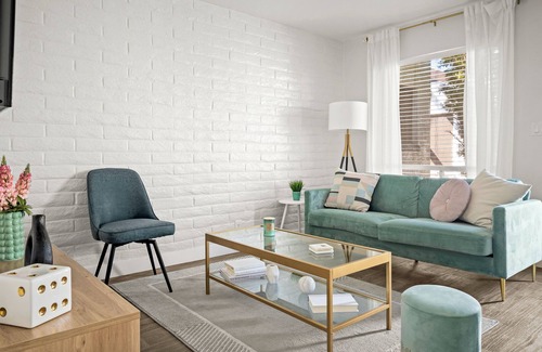 Tempe Cottage | Tempe Rental: Modern Comfort in Prime Location