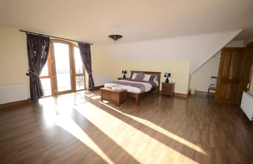 Ballymacarthur Bed & Breakfast | TEMPLEVIEW SUITE