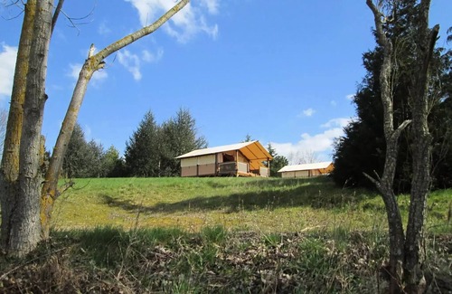 Saint-Paul-de-Vezelin House | Tent Safari Lodge Naturnahe See 5 Personen