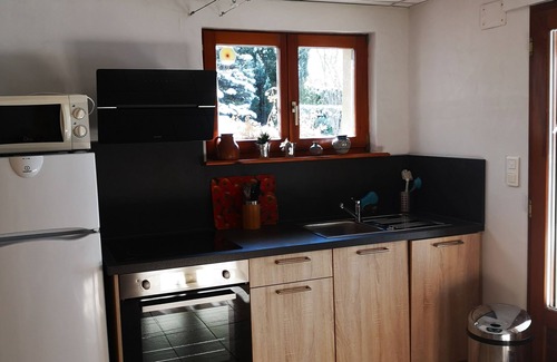 Lapoutroie Cottage | Terrace and garden with mountain views