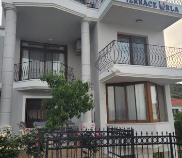 Iskele Mahallesi Bed & Breakfast | Terrace Urla