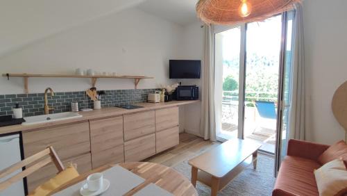 Roquefort-la-Bedoule Apartment | Terracotta - T2 avec Terrasse proche de Cassis