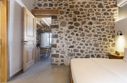 Mirthios Apartment | Thèas House