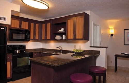 Estate Bethany House | Thanksgiving week 11/22-11/29 available. 2 bed/3bath sleeps 6. Full kitchen