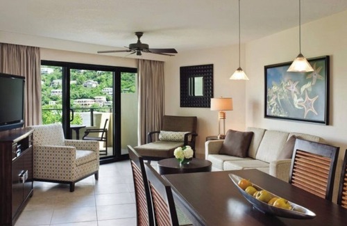 Estate Bethany House | Thanksgiving week 11/22-11/29 available. 2 bed/3bath sleeps 6. Full kitchen