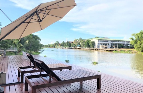 Doem Bang Nang Buat Resort | Thararin Villa