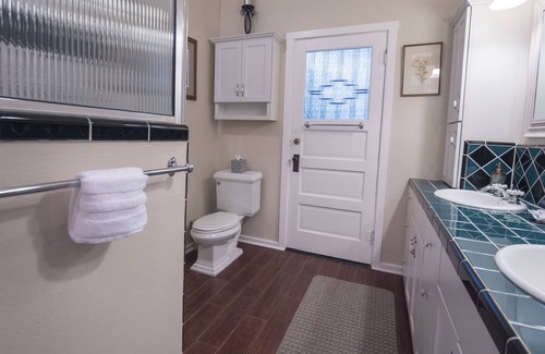 Downtown Tucson Hotel | The 4th Ave Room Located in Downtown Tucson