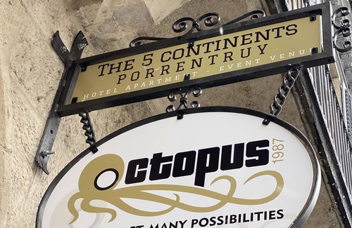 Porrentruy Apartment | The 5 Continents III by Stay.Swiss - 7 bedroom apartment