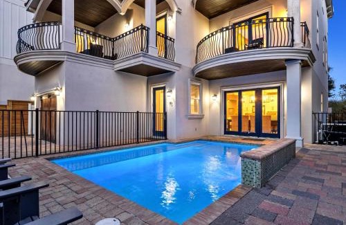 Frangista Beach House | The Adonis