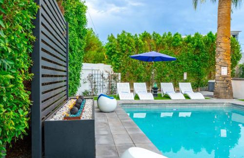 Fashion Square House | The Agave Oasis