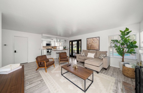 Valle Vista House | The Alto Azul, Spacious Pool, Jacuzzi, Pool View Deck, 4 Bedroom Home, Game Room