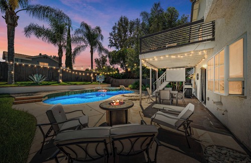 Valle Vista House | The Alto Azul, Spacious Pool, Jacuzzi, Pool View Deck, 4 Bedroom Home, Game Room