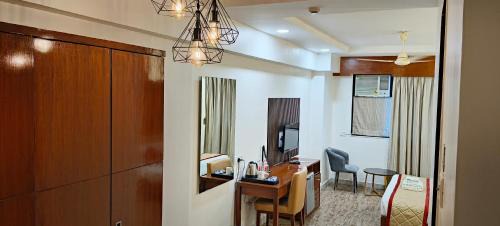 Kopar Khairane Hotel | The Altruist Hotel Navi Mumbai-1