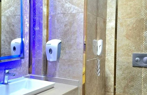 Batman Hotel | The Ancient Mesopotamia Hotel