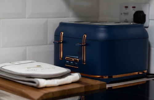 Bowes House | The Ancient Unicorn