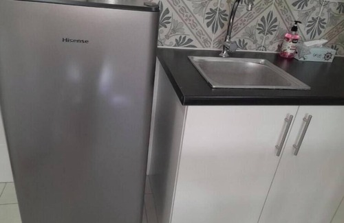 Kampung Tembok Apartment | The Anderson Condo with NETFLIX & astro