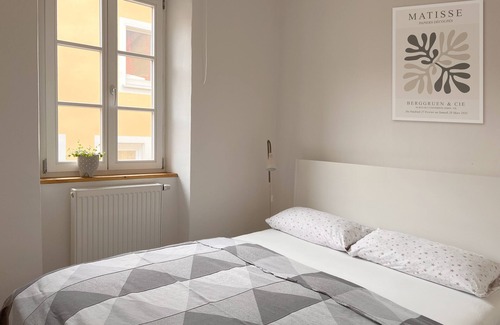 Marktbreit Apartment | The apartment "THREE" in the former inn "To hell" in Marktbreit