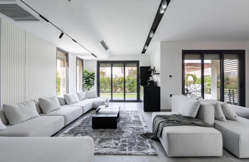 Badr Villa | The Ape House