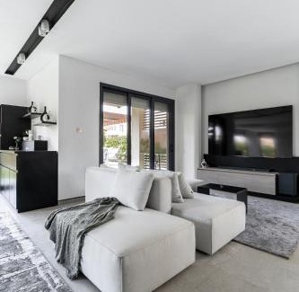 Badr Villa | The Ape House