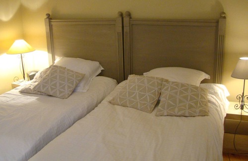 Besancon House | THE APPENDIX OF 8, CHARMING APARTMENT 4 ****