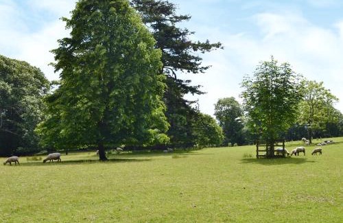 Westleigh House | The Appleloft