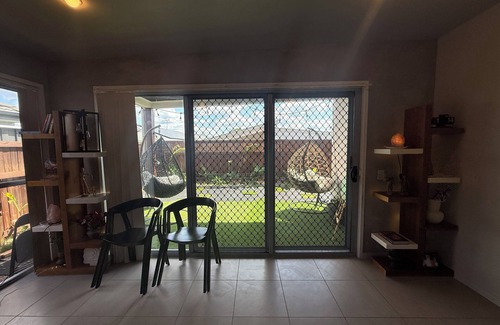 Mango Hill House | The Atelier – Artful Home Stay at Mangohill