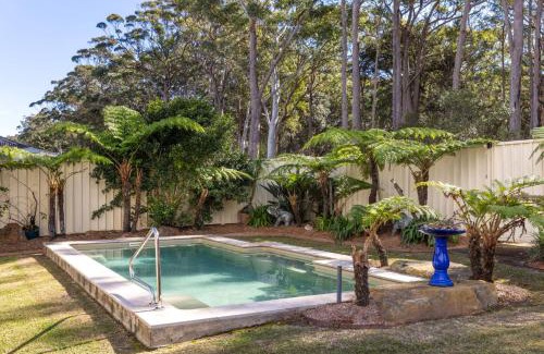 St. Georges Basin House | The Atrium by Experience Jervis Bay