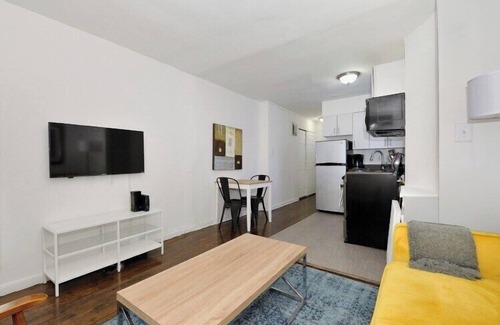 Kips Bay Apartment | The Avery Vibe 8683