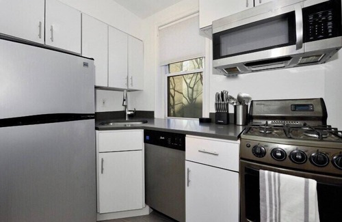 Kips Bay Apartment | The Avery Vibe 8683