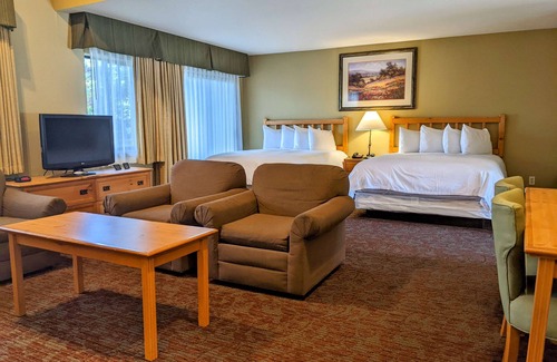 Historic Downtown District Hotel | The Bard's Inn, BW Signature Collection by Best Western