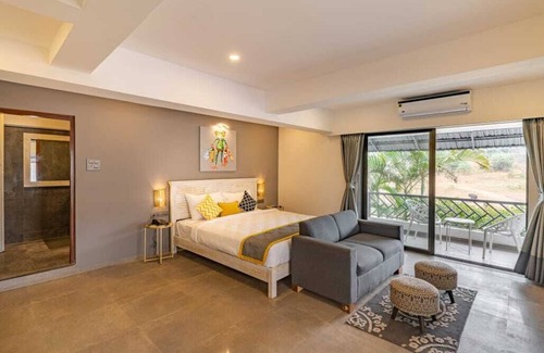 Parshwapuram Hotel | The Bark- An Art Hotel