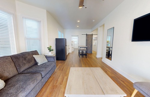 North End Apartment | The Beach House