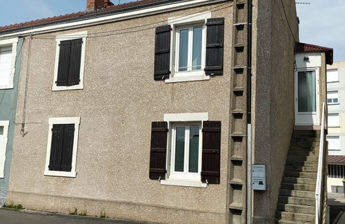 Montceau-les-Mines Apartment | The Bellevue - your home away from home