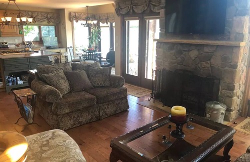 Greenwood Lake House | The Best Lake House