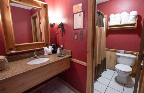 Amarillo House | The Big Texan Double 224