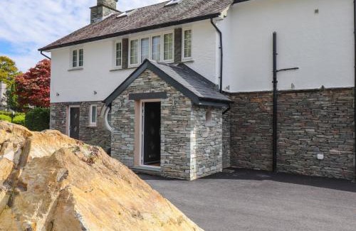 Windermere House | The Birches