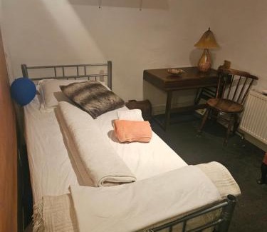 Hoe Street House | The blue international inn