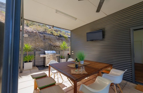 Seymour House | The Boat Shed - Tailem Bend