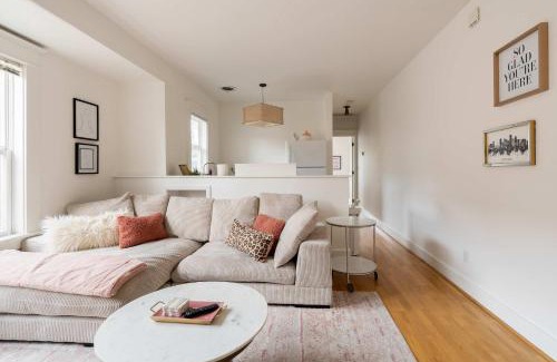 Mississippi District Apartment | The Bohemian Spirit - Live Music, Eateries & Bars