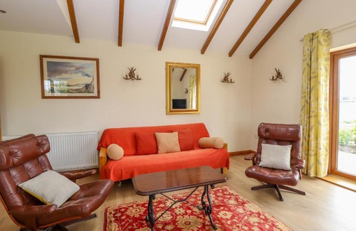 Overton-on-dee House | The Brambles