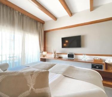 Soma Bay Resort | The Breakers Diving and Surfing Lodge Soma Bay