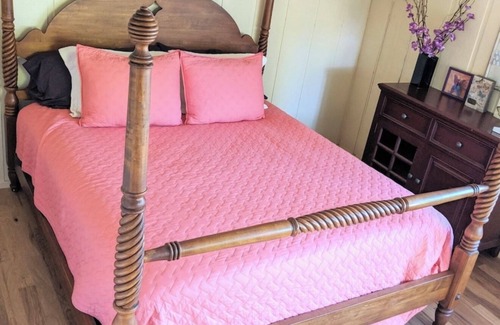 Salyer Other | "The Bridge House"nRelax & Recharge in a Spacious 5-Bedroom House: Pool, Wifi