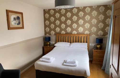 Harrington Hotel | The Bullshead, Arthingworth House B&B