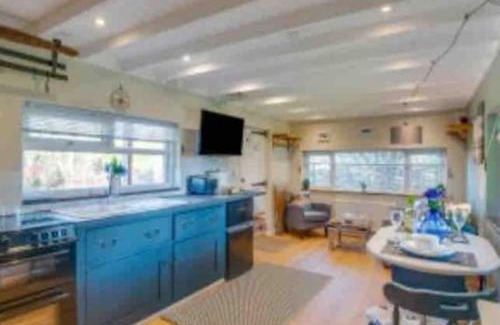 Garn Fadryn House | The Cabin at Bragdy