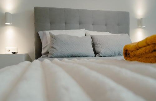 Paranhos Apartment | The Cale - Antero de Quental 22