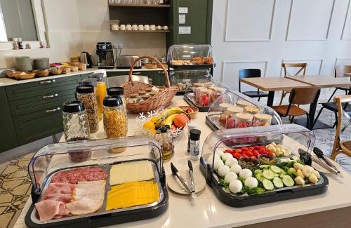 Victoria Bed & Breakfast | The Carob Tree