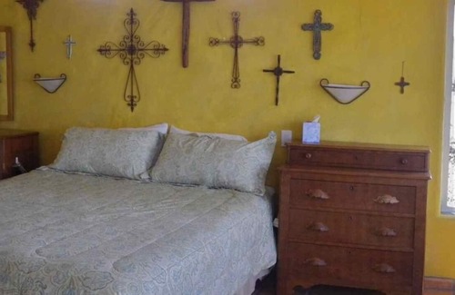 Gold Beach Villa | *The Casa Del Sol – Oceanfront Spanish Style Villa * Hot Tub * Amazing Views